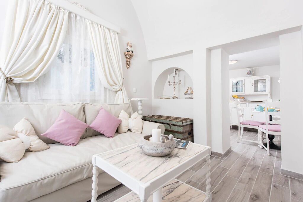 Photo of Livingroom in Fira
