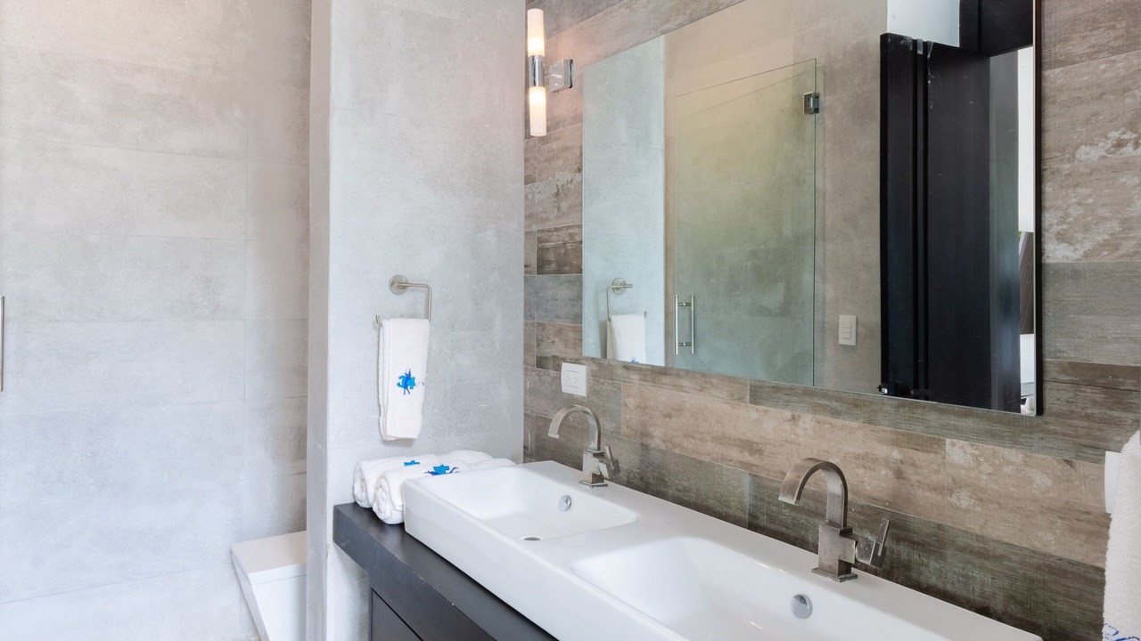 Photo of Bathroom in Portillo
