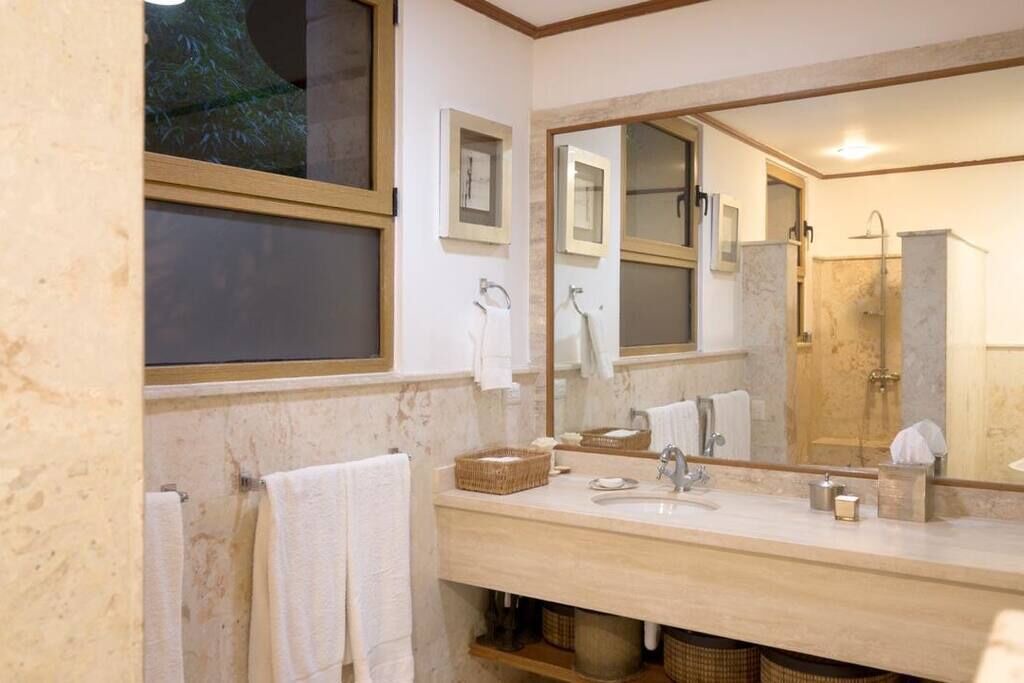 Photo of Bathroom in Los Altos