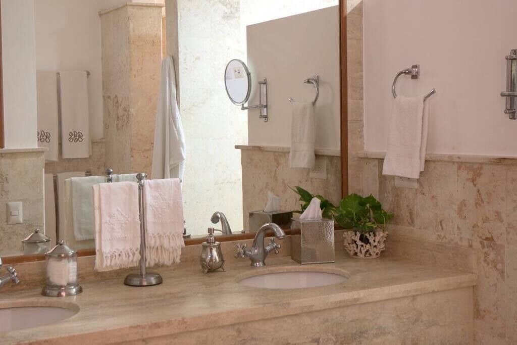 Photo of Bathroom in Los Altos
