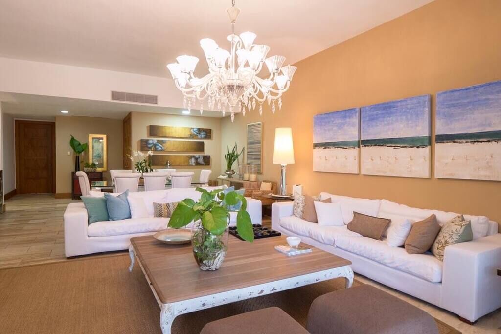 Photo of Bedroom in Los Altos