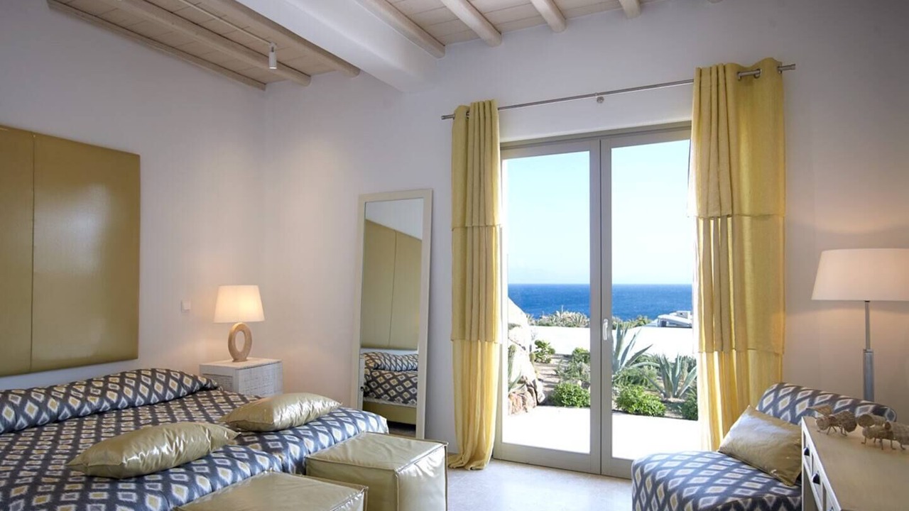 Photo of Bedroom in Paradise