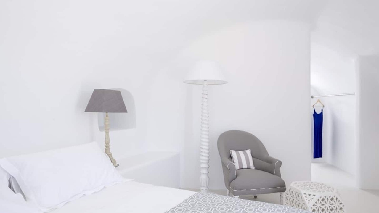 Photo of Bedroom in Santorini