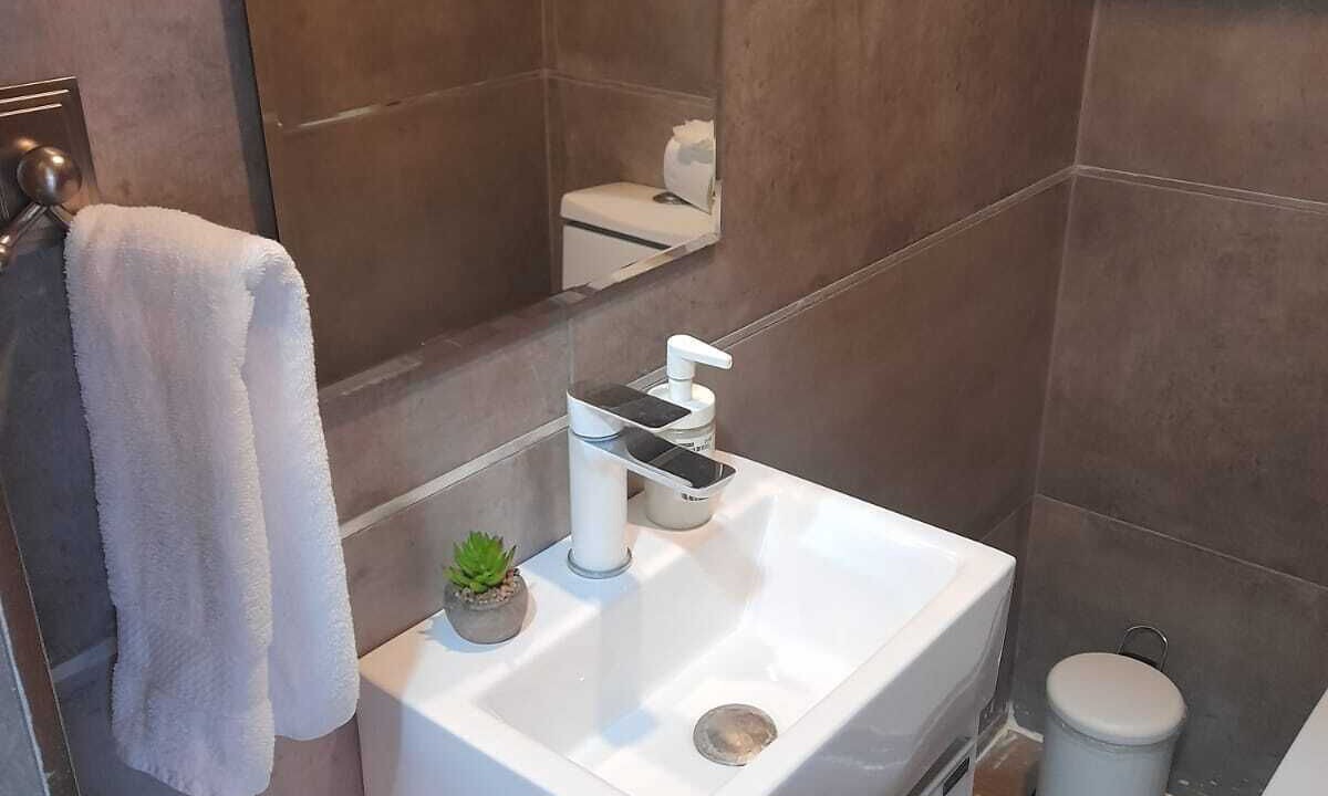 Photo of Bathroom in Evaristo Morales