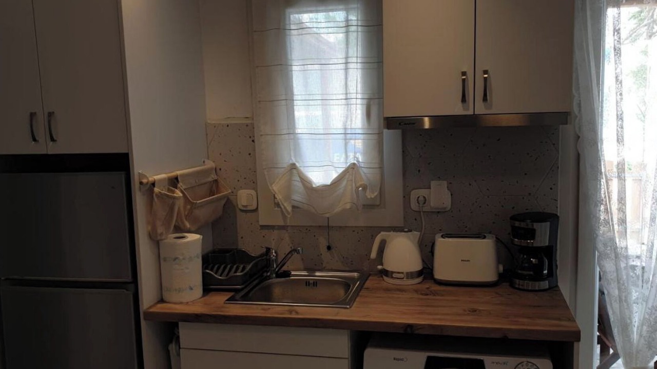 Photo of Kitchen in Platis Gialos