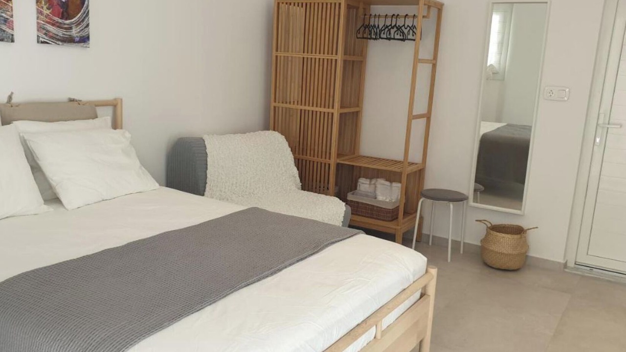 Photo of Bedroom in Platis Gialos