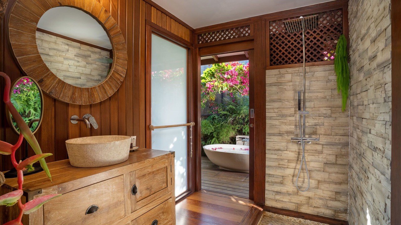 Photo of Bathroom in Punaauia