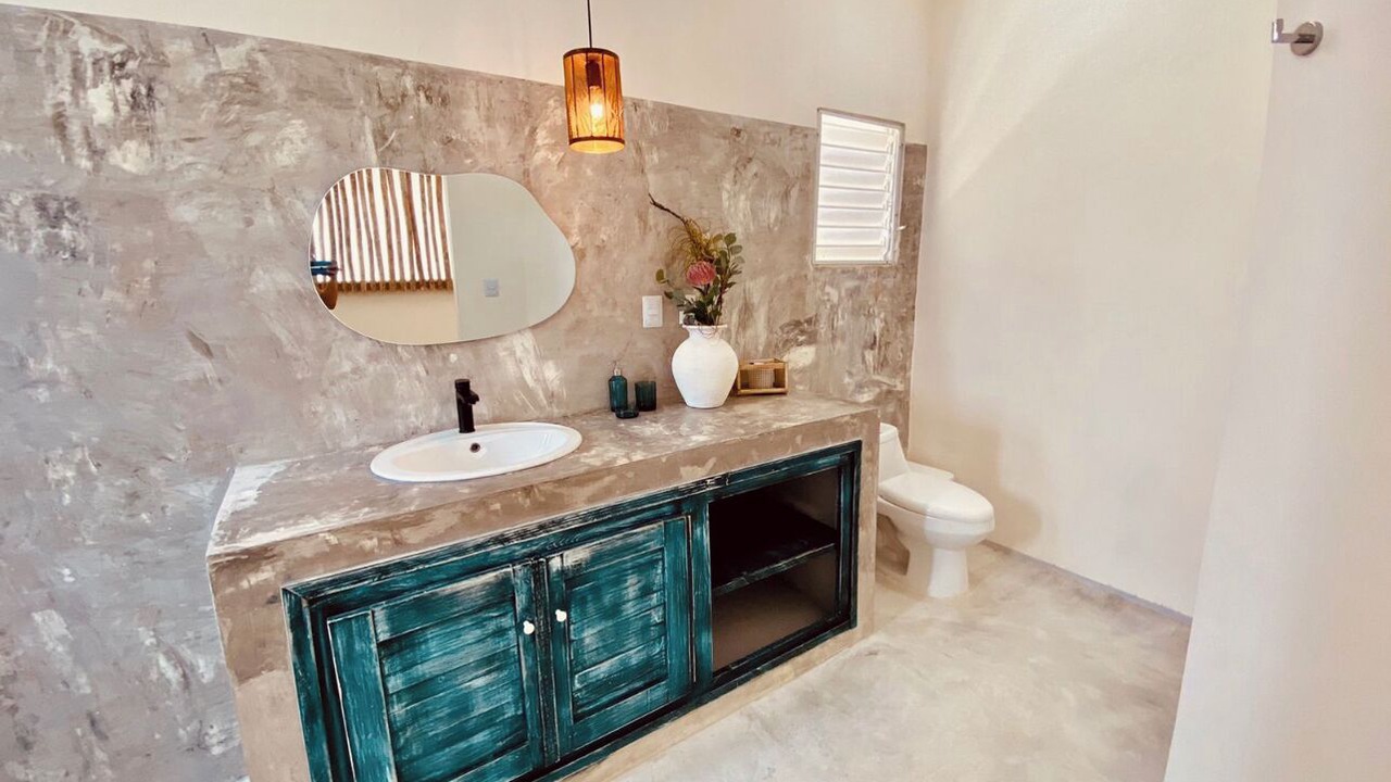 Photo of Bathroom in Barrio Acapulco