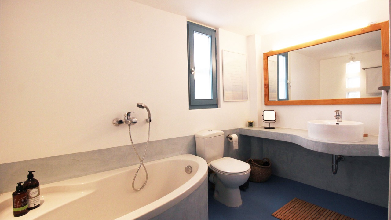 Photo of Bathroom in Tinos Town