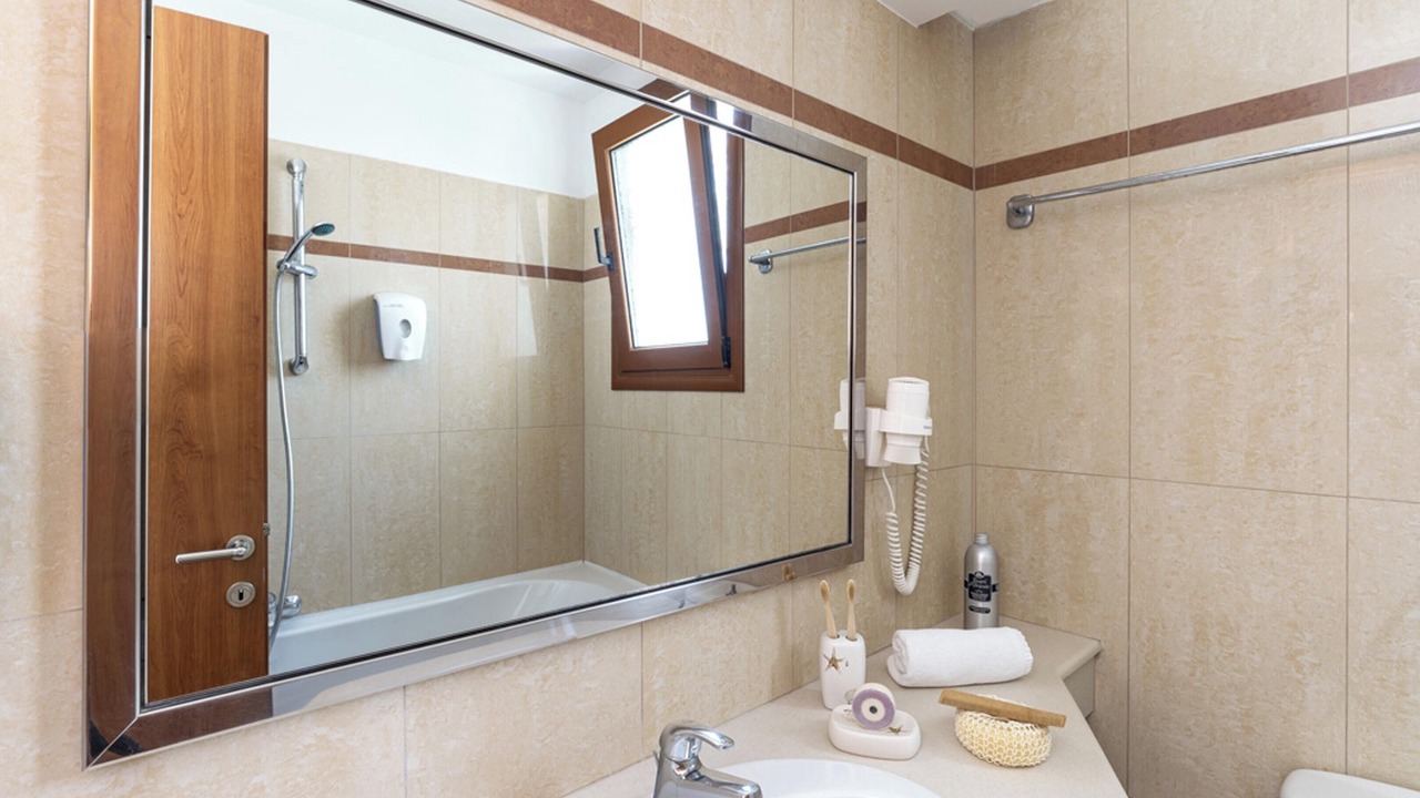 Photo of Bathroom in Kolymbia