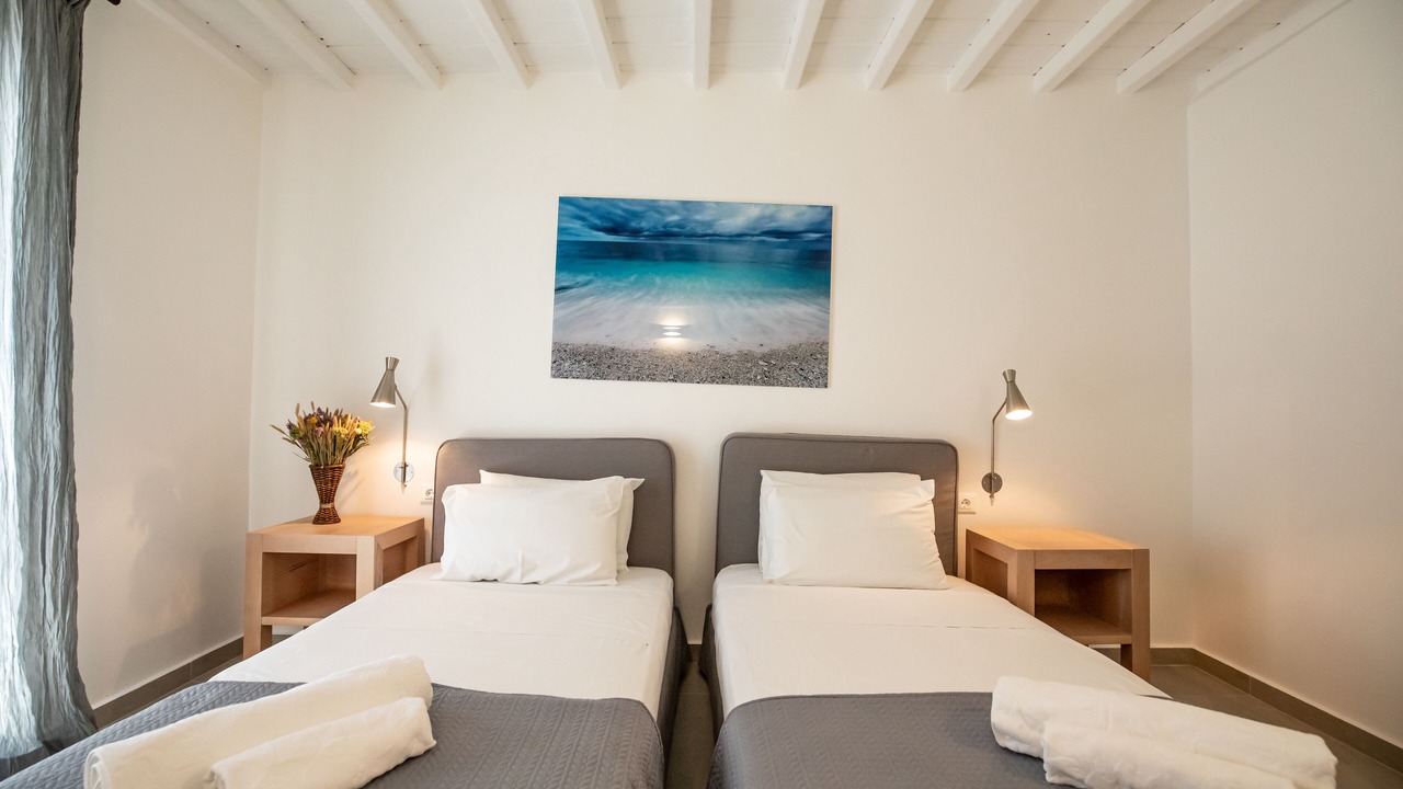 Photo of Bedroom in Platis Gialos