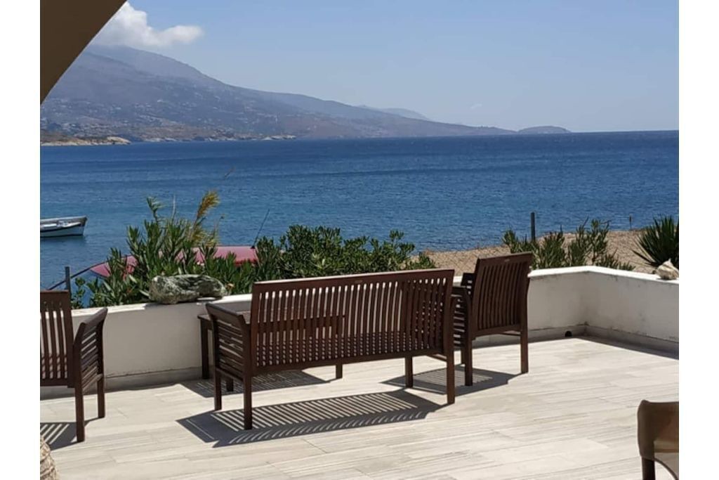 Photo of Patio Balcony in Gavrio