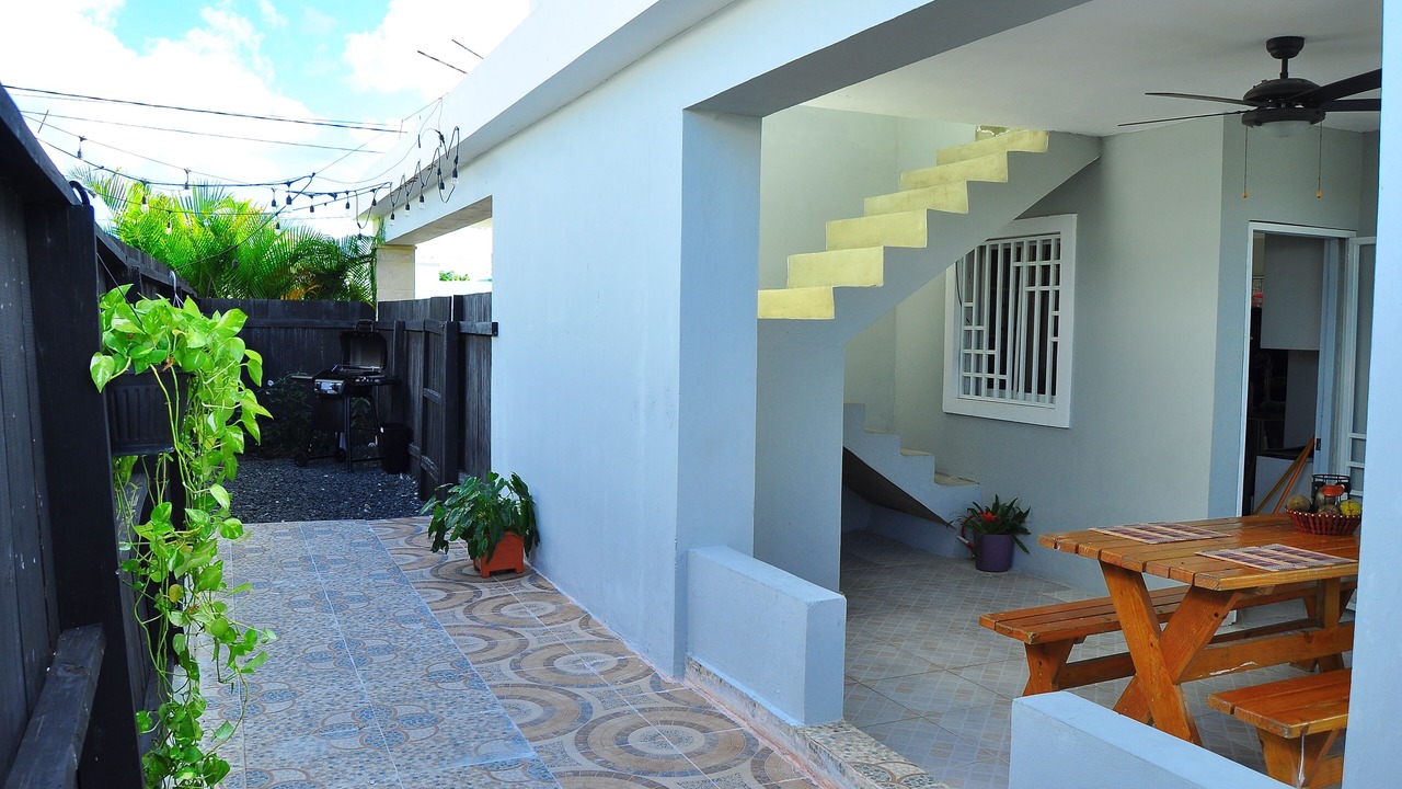 Photo of Outdoor in Veron
