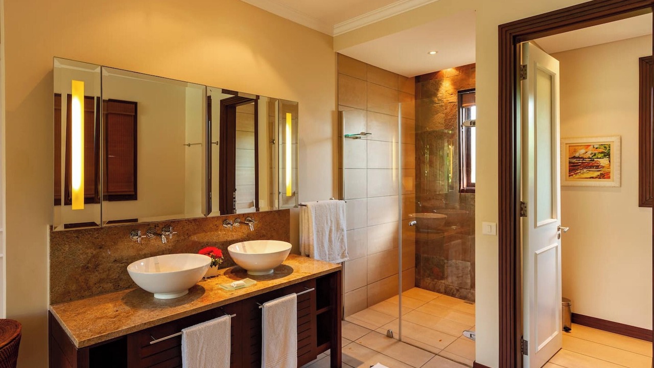 Photo of Bathroom in Eden Island