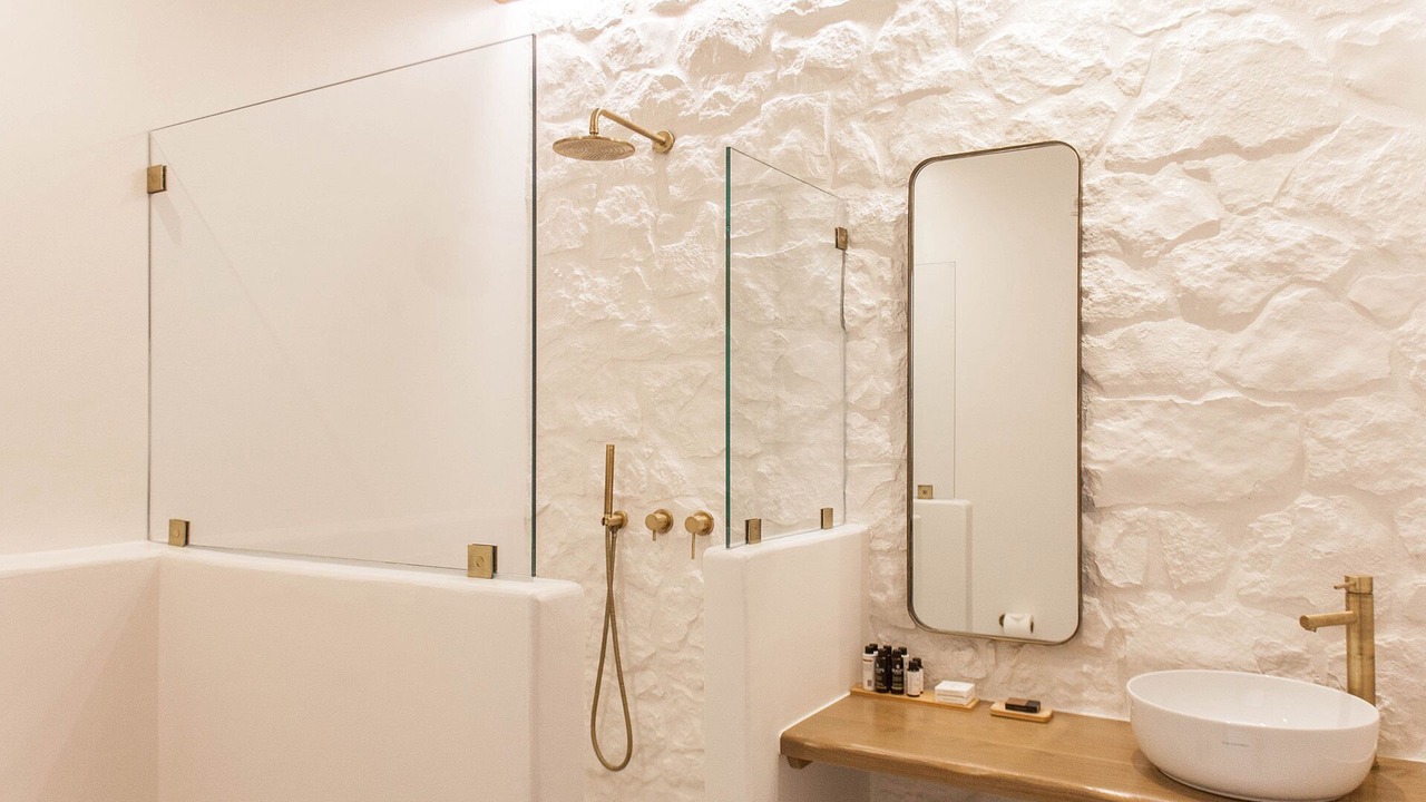 Photo of Bathroom in Maragas
