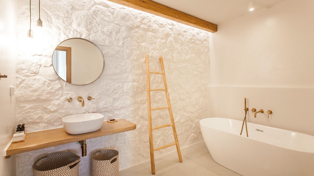 Photo of Bathroom in Maragas