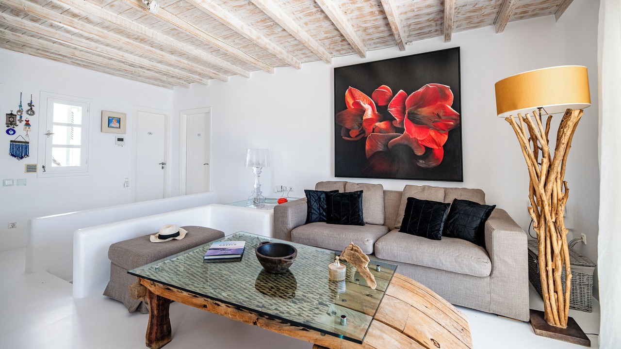 Photo of Livingroom in Ornos