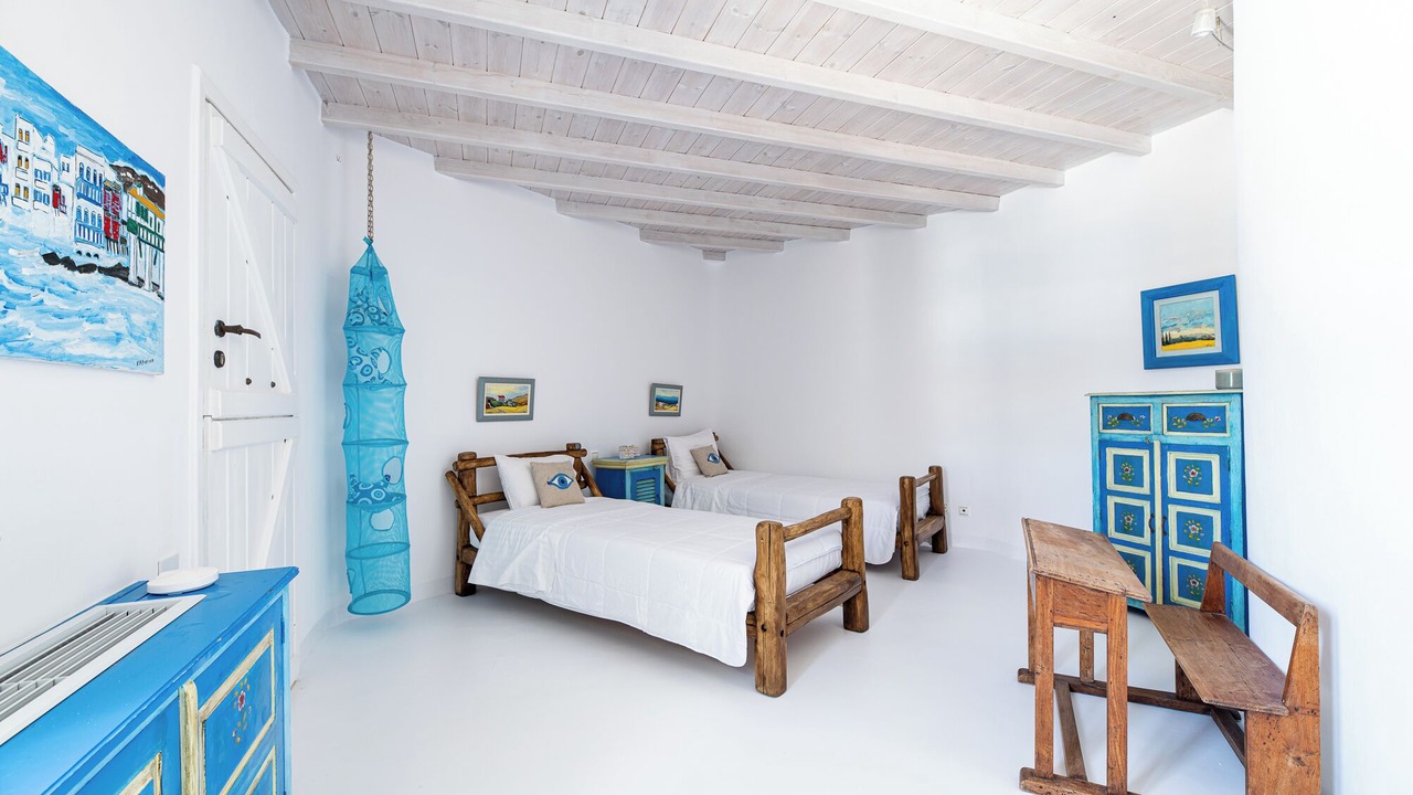 Photo of Bedroom in Ornos