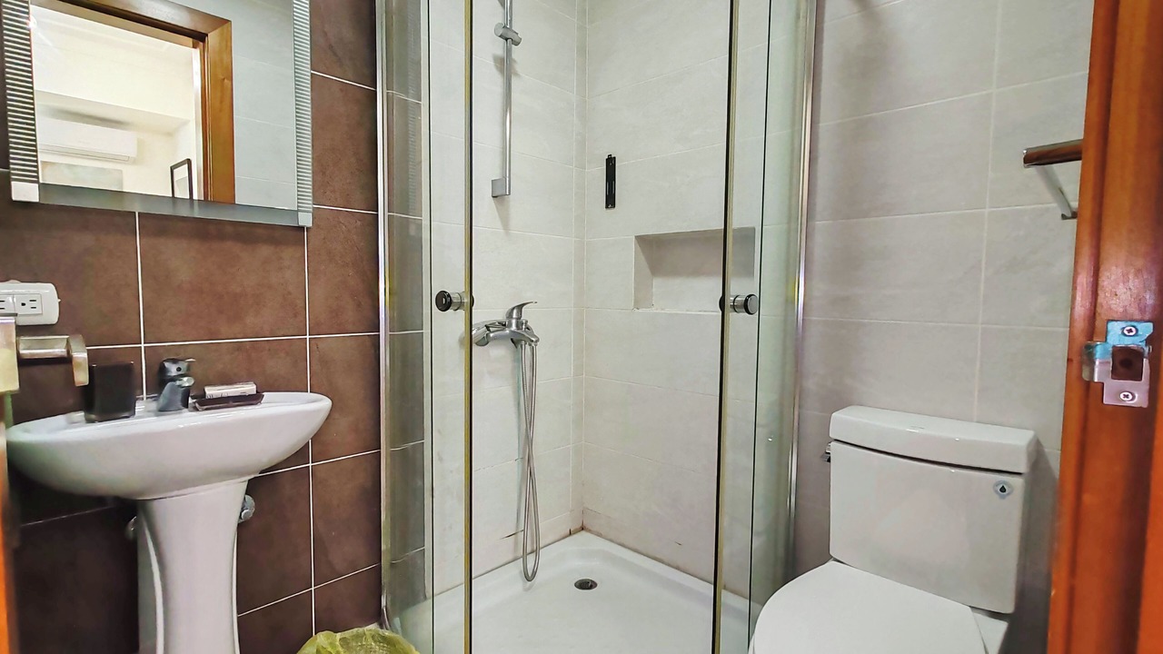 Photo of Bathroom in Evaristo Morales