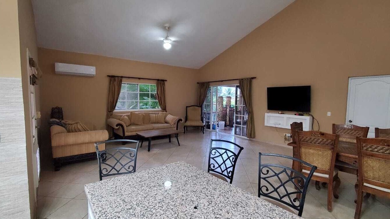Photo of Livingroom in Urbanizacion Tavarez