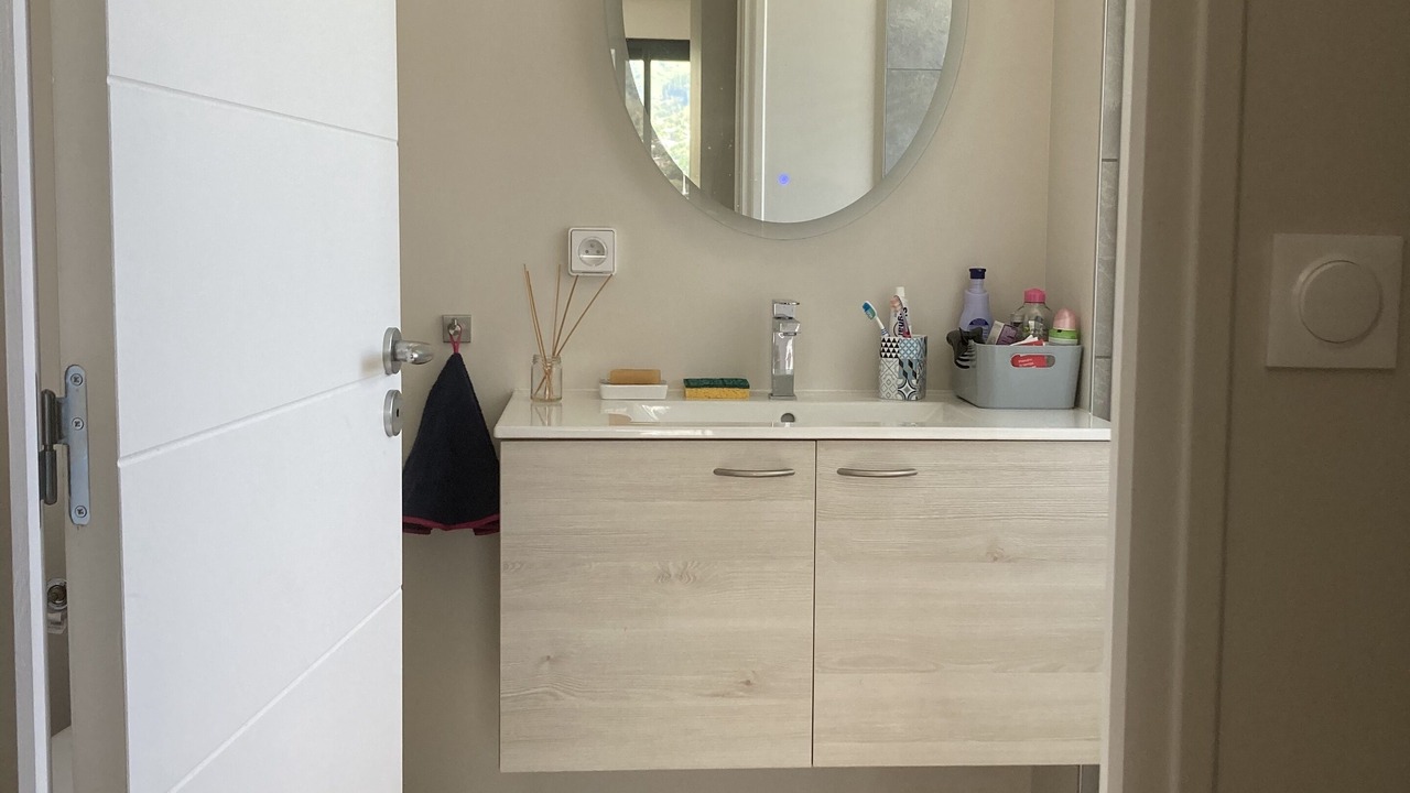 Photo of Bathroom in Papeete