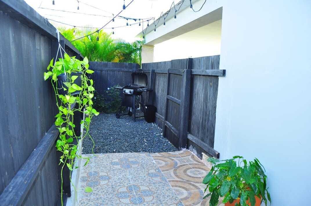 Photo of Outdoor in Veron