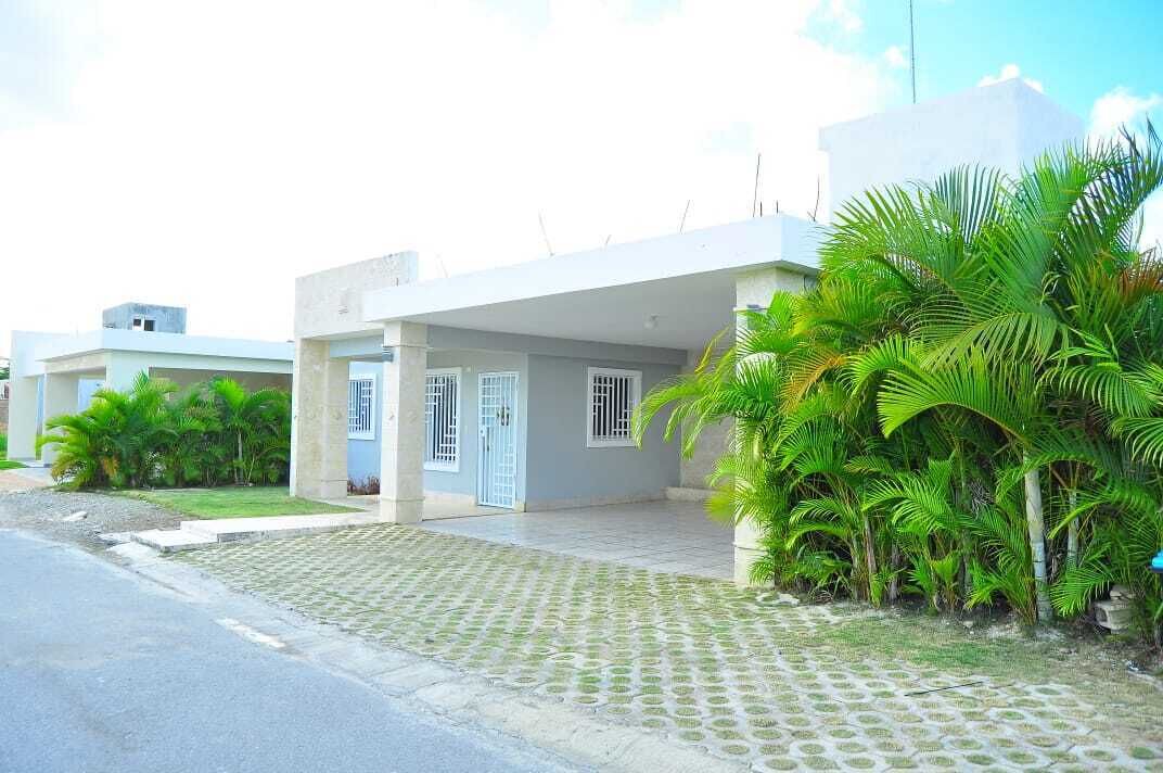 Photo of Outdoor in Veron