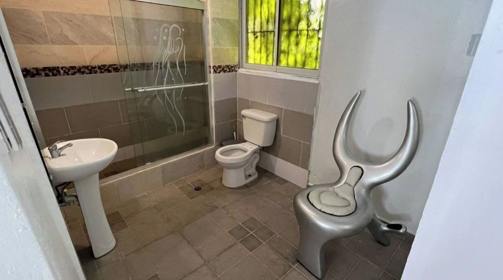 Photo of Bathroom in Los Alcarrizos