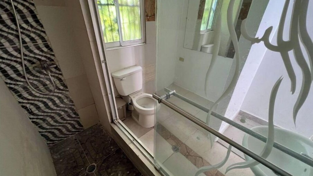 Photo of Bathroom in Los Alcarrizos