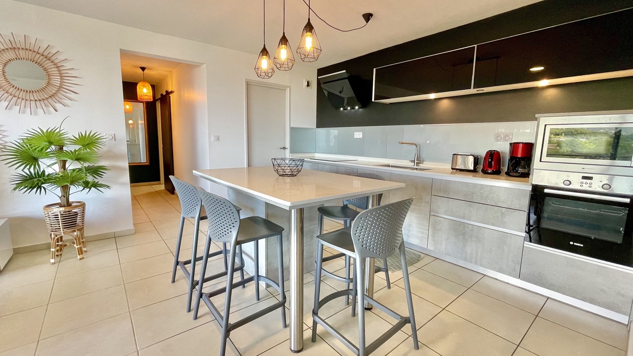 Photo of Kitchen in Faaa
