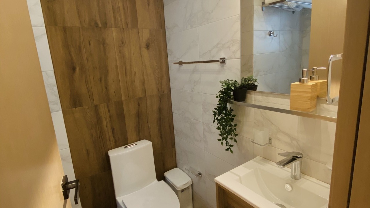 Photo of Bathroom in Yolanda Morales