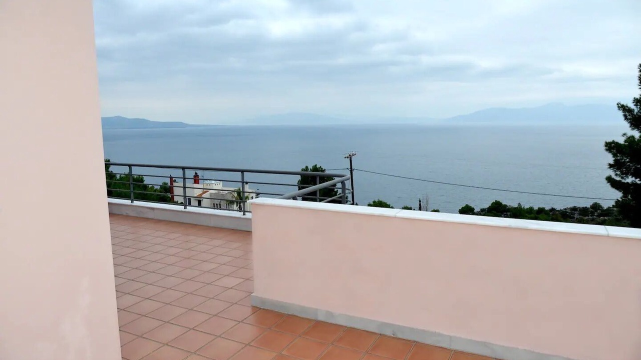 Photo of Patio Balcony in Theologos