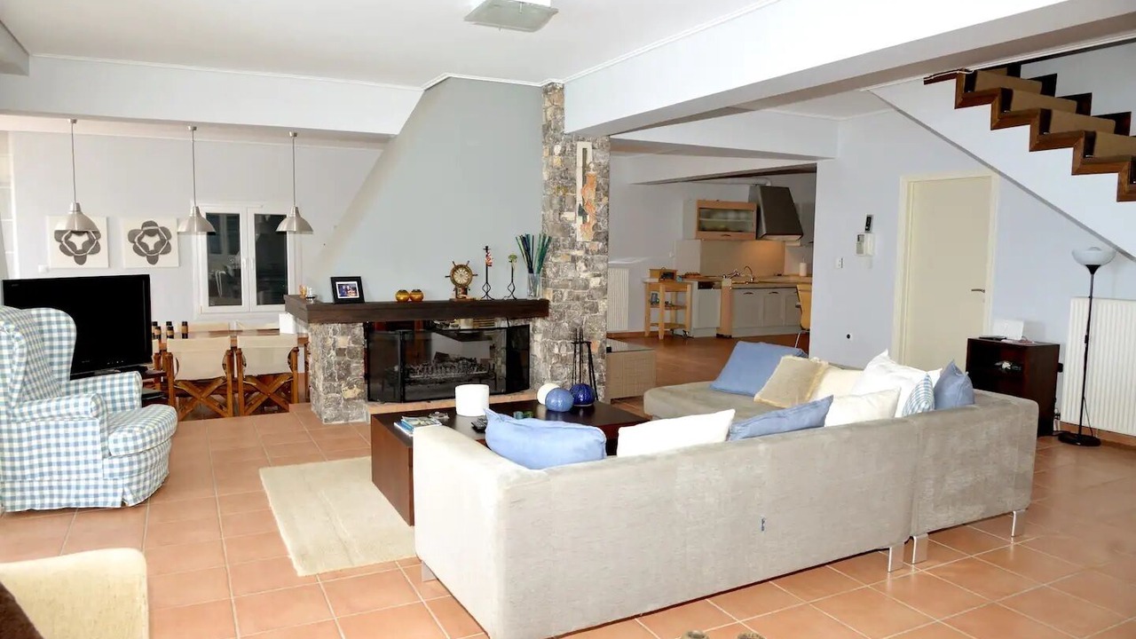 Photo of Livingroom in Theologos