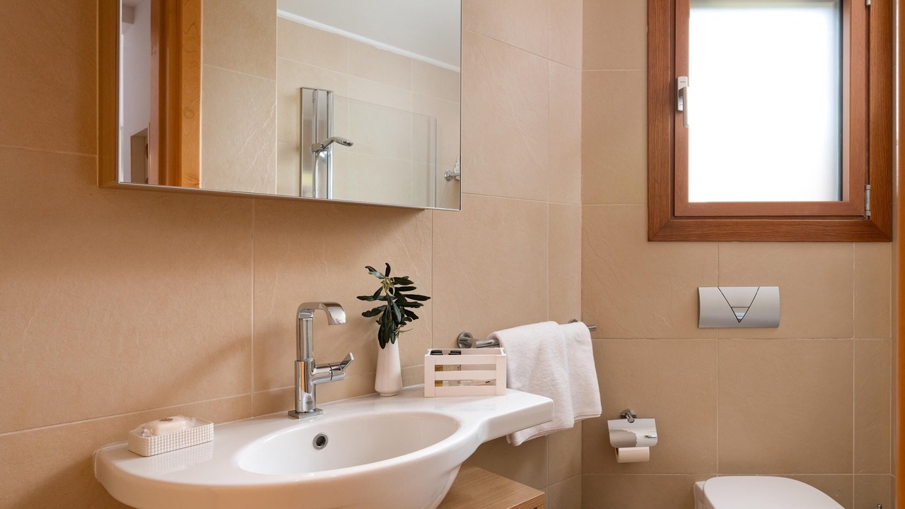 Photo of Bathroom in Ixia
