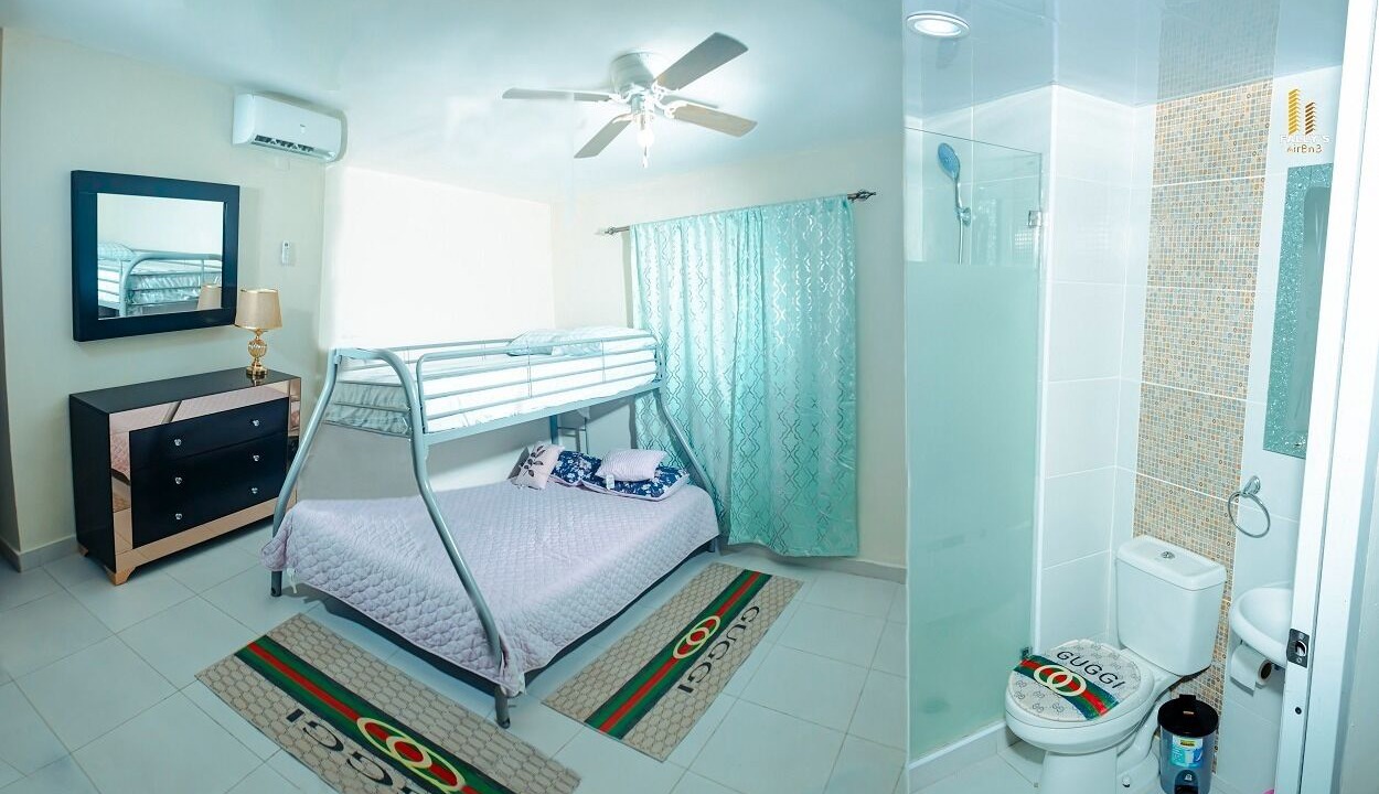 Photo of Bathroom in Villa Mella