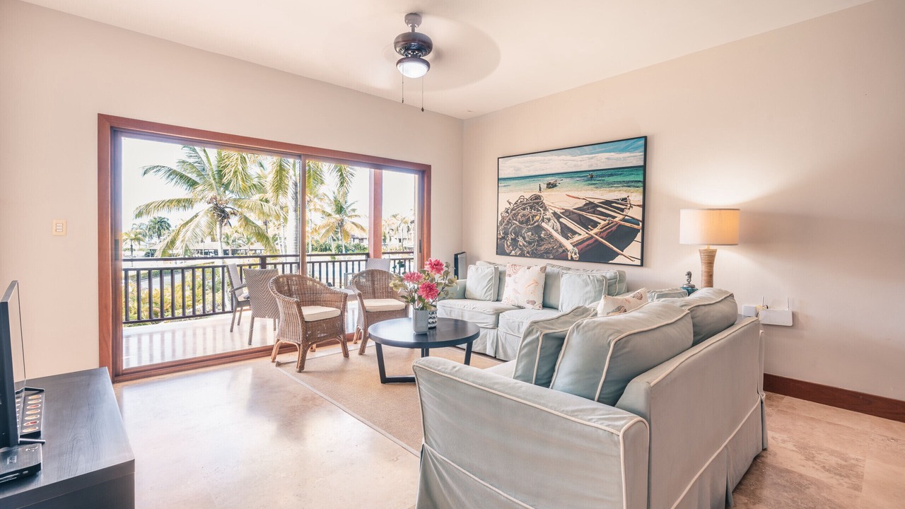 Photo of Livingroom in Puerto Bahia