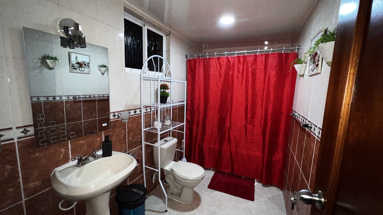 Photo of Bathroom in Los Rios
