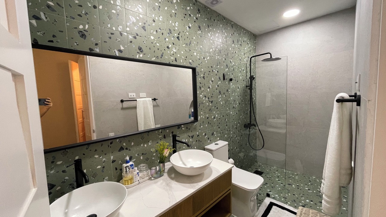 Photo of Bathroom in Los Altos