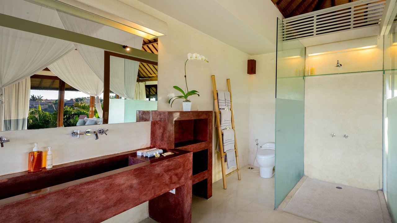 Photo of Bathroom in Munggu