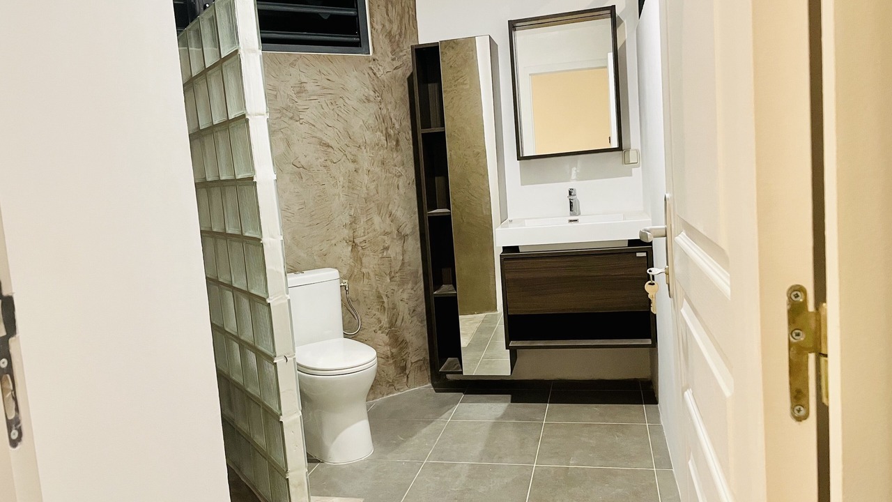Photo of Bathroom in Punaauia