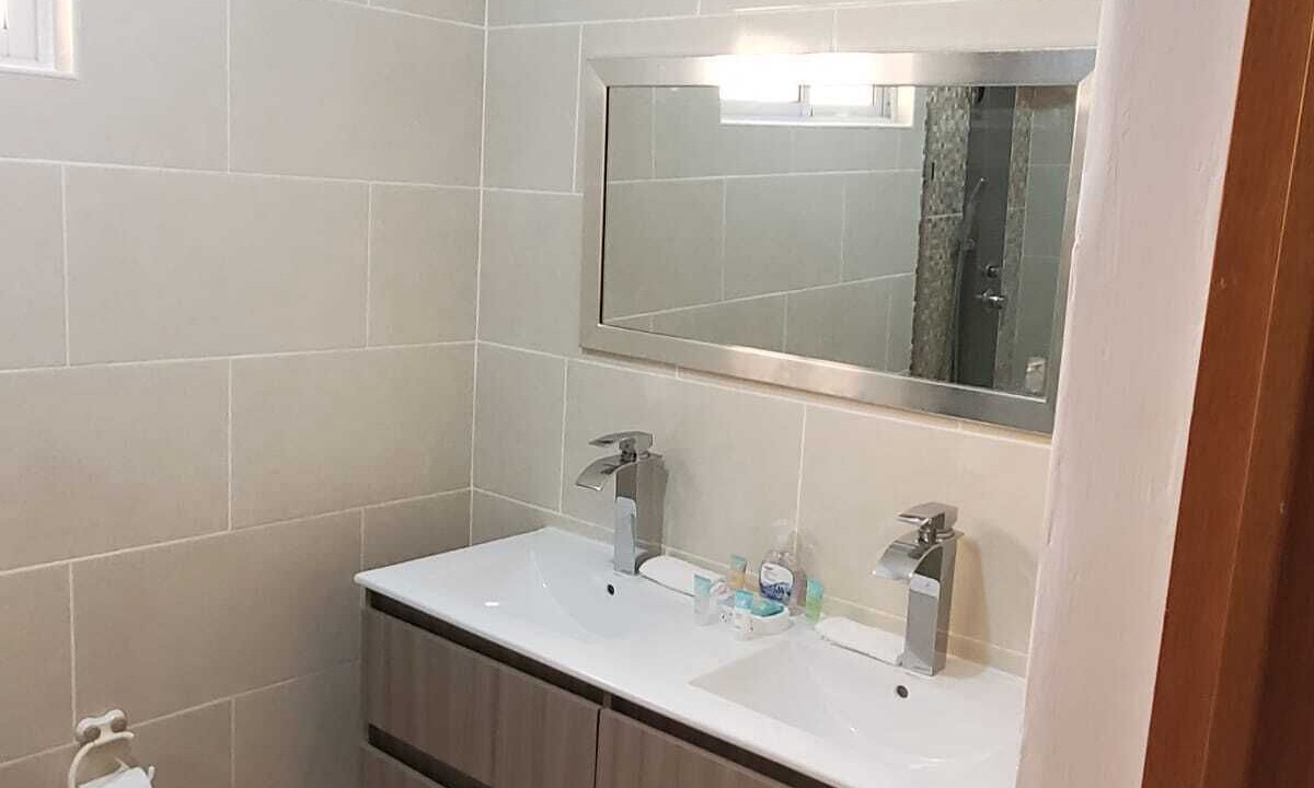 Photo of Bathroom in Veron