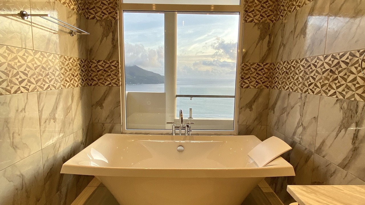 Photo of Bathroom in Glacis