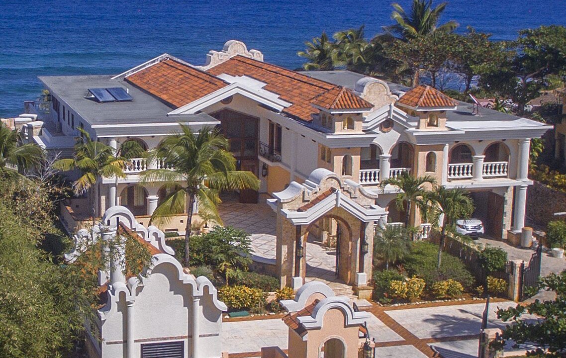 Photo of Outdoor in Cabrera