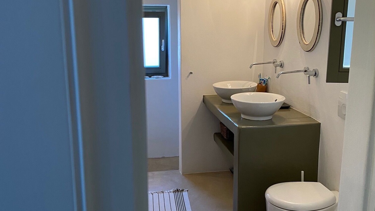 Photo of Bathroom in Tholaria
