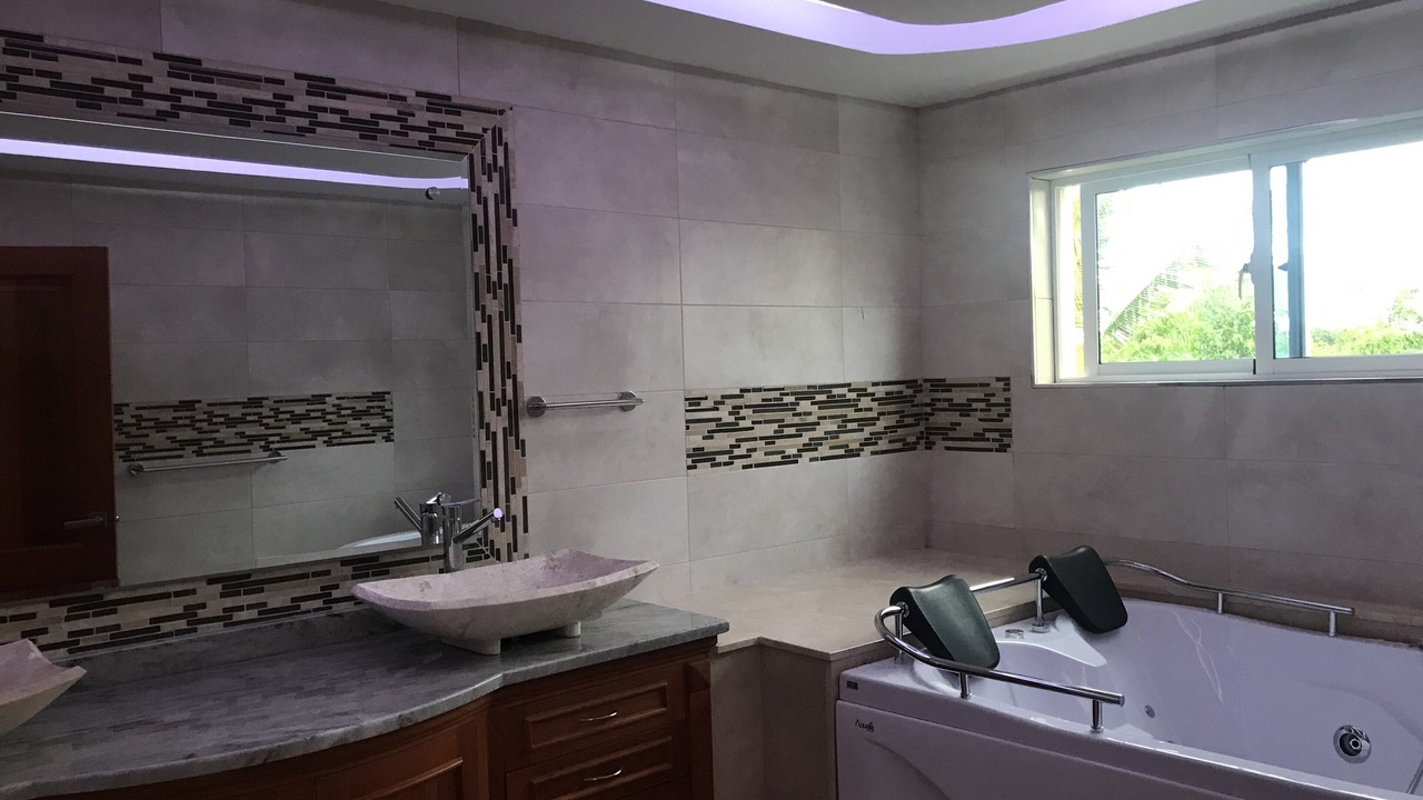 Photo of Bathroom in Higuey