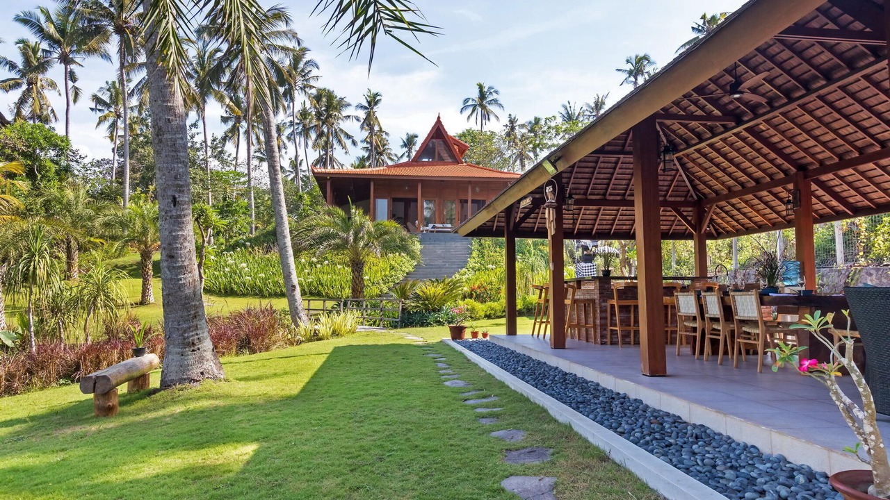 Photo of Outdoor in Suraberata