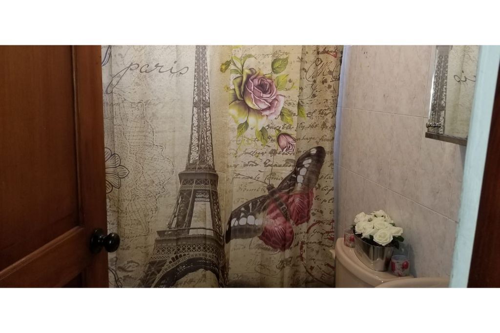 Photo of Bathroom in Simon Diaz