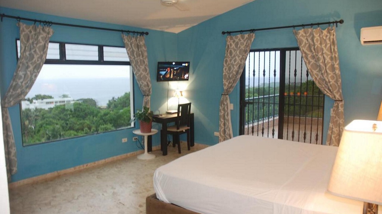 Photo of Bedroom in Los Cerros