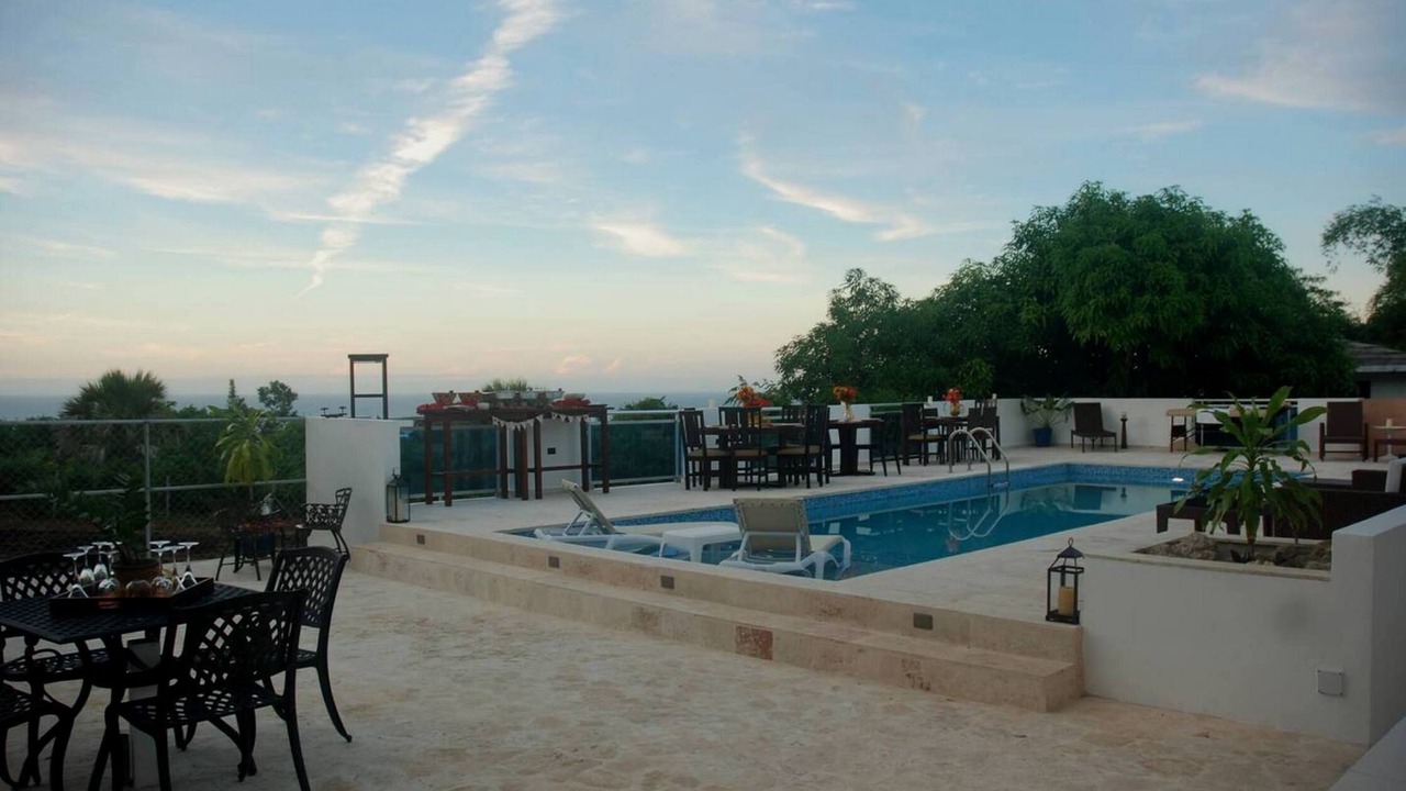 Photo of Outdoor in Los Cerros