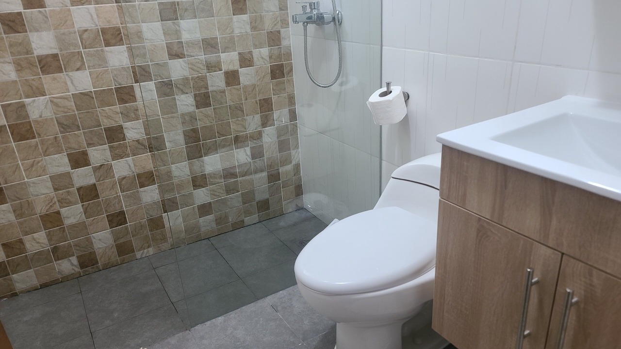 Photo of Bathroom in Veron